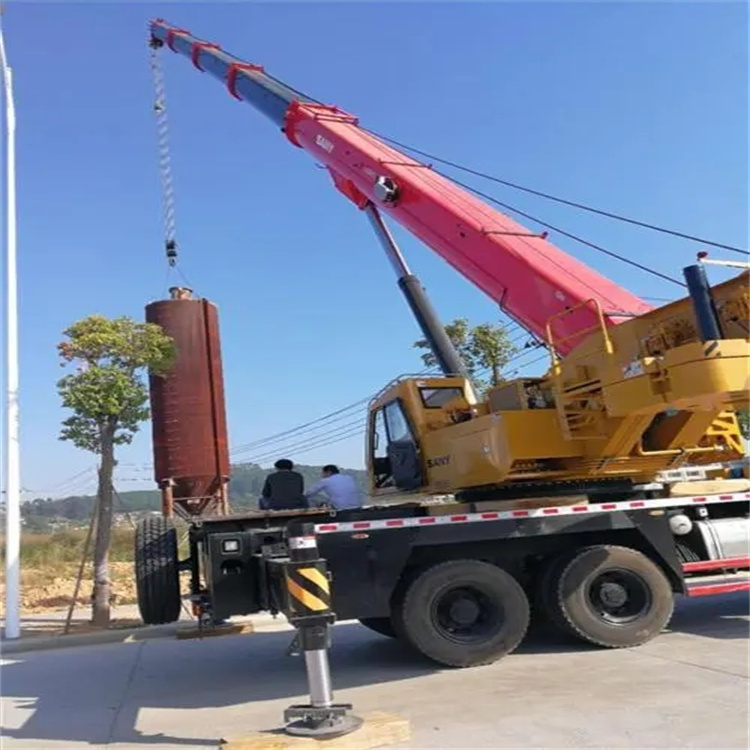 金华金东专业吊车租赁多少钱