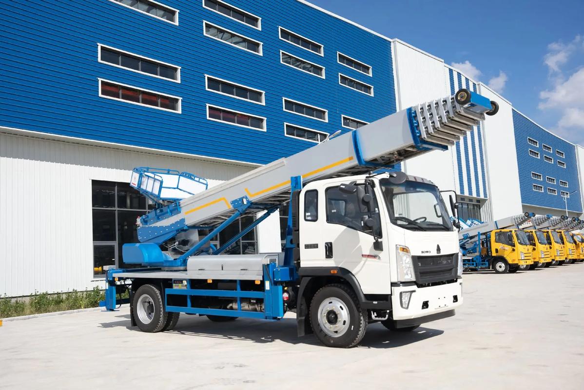 金华金东出租云梯车高空作业车 建筑垃圾搬运